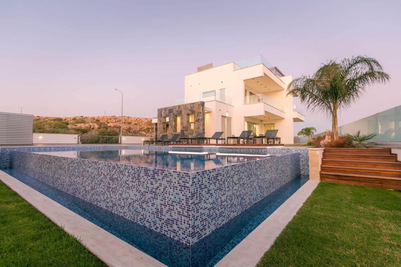 Sea Pearl Beachfront Villas - Breeze Айя-Напа Екстер'єр фото